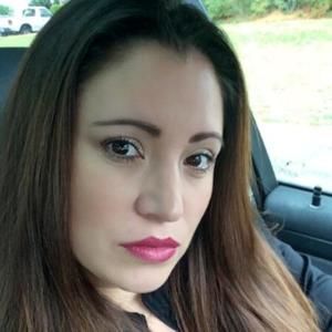 Meet your Posher, Aracely